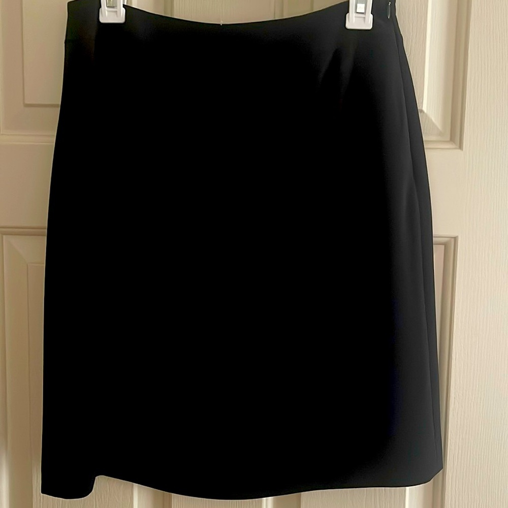 Josephine Chaus neo black graphique Professional A- Line Skirt Size 8